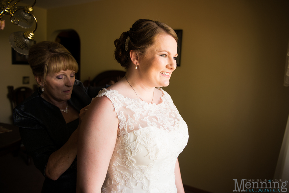 Keely_Mitch_The-Links-at-Firestone-Farms_Rustic-Country-Barn-Wedding_Youngstown-OH-Wedding-Photographers_0006