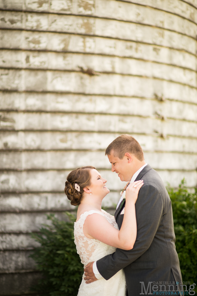 Keely_Mitch_The-Links-at-Firestone-Farms_Rustic-Country-Barn-Wedding_Youngstown-OH-Wedding-Photographers_0034