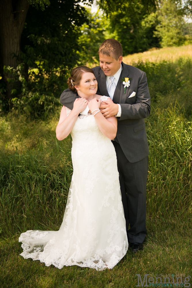 Keely_Mitch_The-Links-at-Firestone-Farms_Rustic-Country-Barn-Wedding_Youngstown-OH-Wedding-Photographers_0037