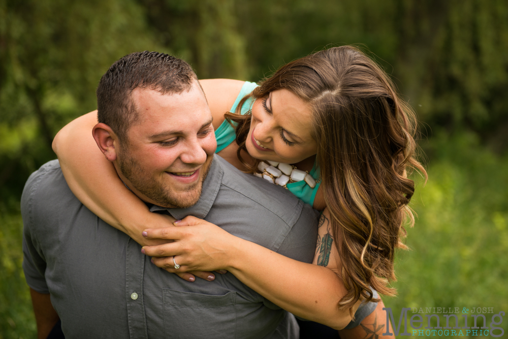 Jennifer_Tim-Country-Farm-Engagement-Youngstown-OH-Wedding-Photographers_0017