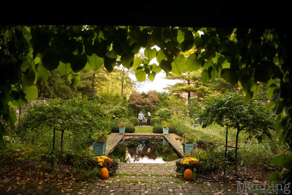 Kacie_Dillon_Stan-Hywett-Hall-and-Gardens_Akron-OH_Fall-Engagement-Photos_0040