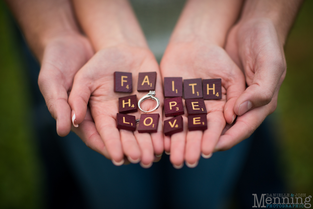 Sara_Jonathan_Generations-Coffe-House_Country-Fall-Engagement-Photos_Youngstown-OH-Photographers_0033