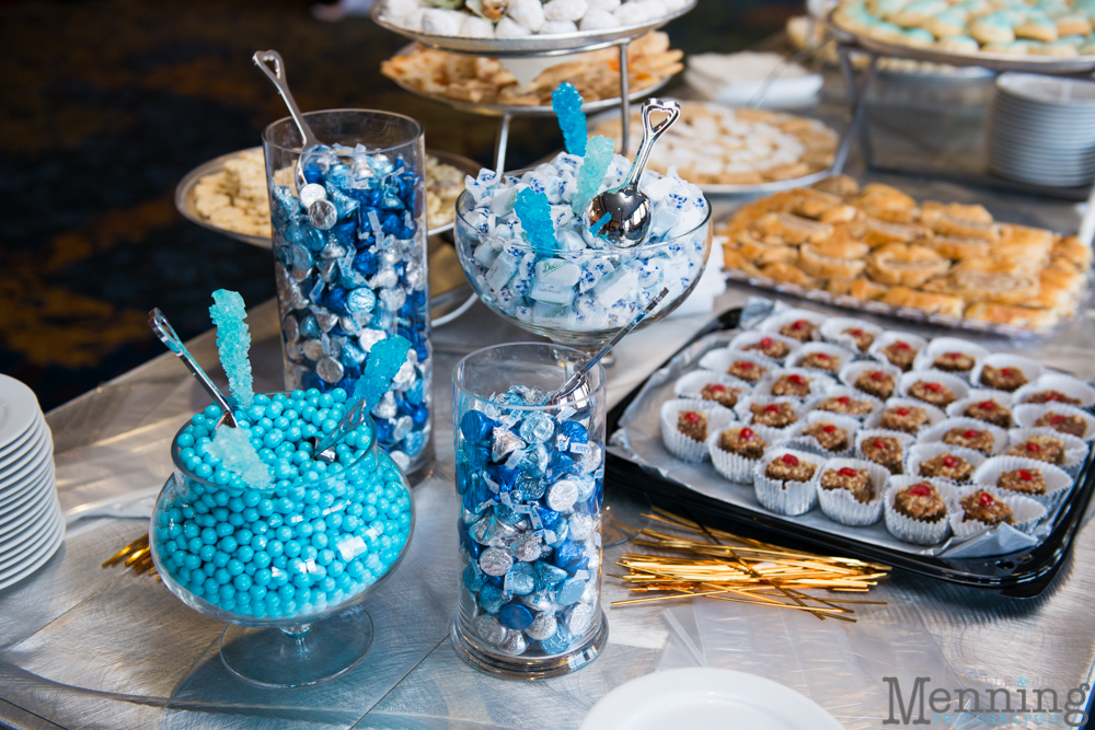 wedding cookie table