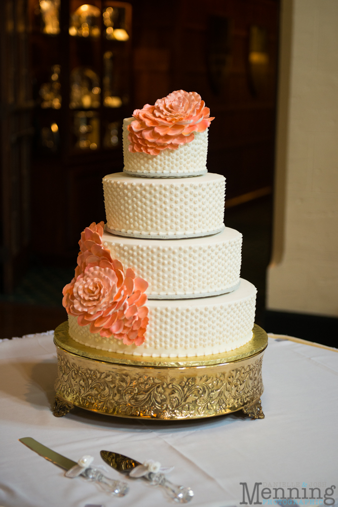 wedding dessert table