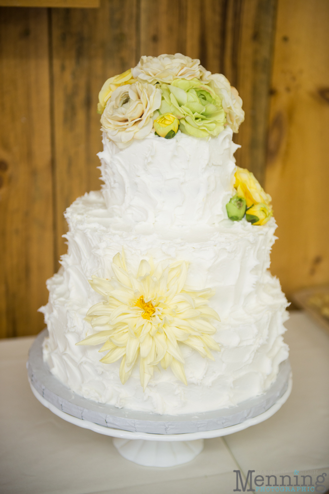 springtime wedding cake