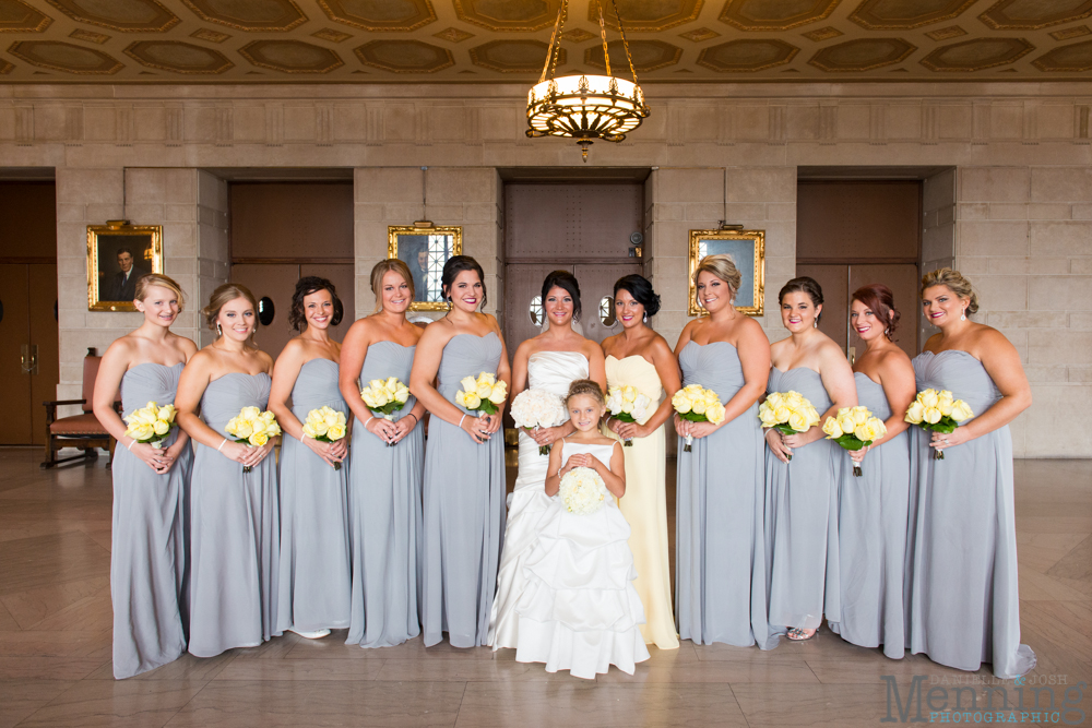 Carissa_Josh_Stambaugh-Auditorium_Youngstown-OH-Wedding-Photography_0024