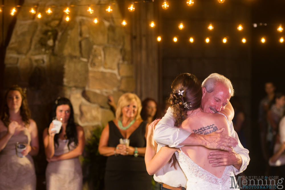 Brielle_Josh_Snodes-Restored-Country-Barn_Rustic-Wedding_Youngstown-OH-Wedding-Photographers_0098