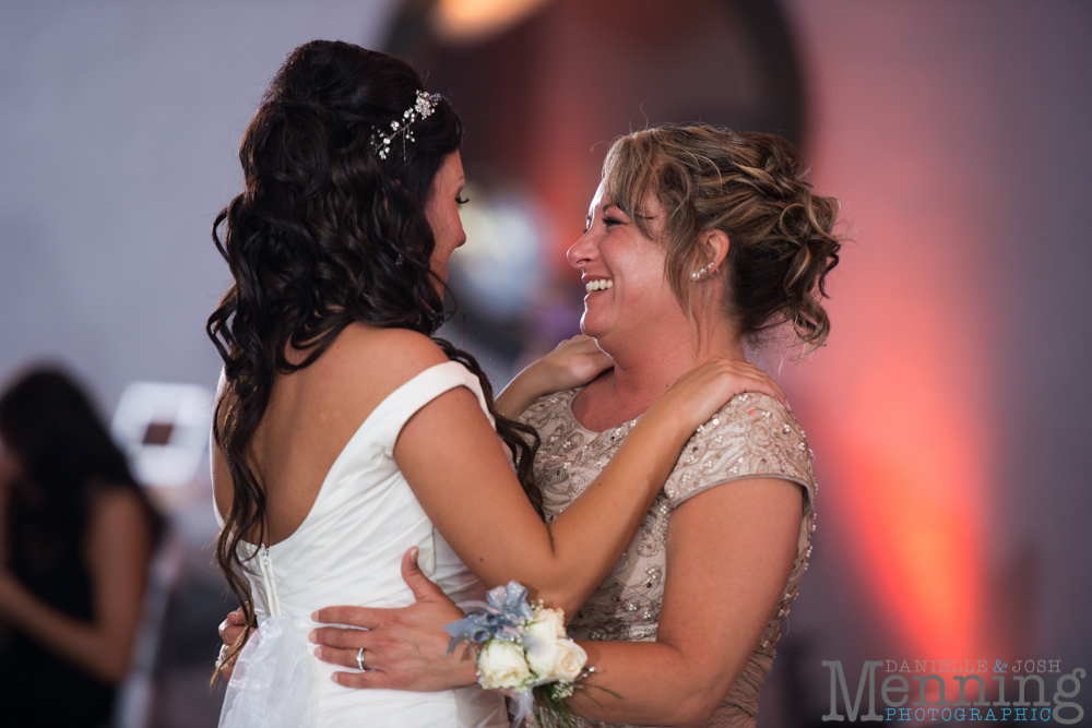 Kaelyn_Nicholas_Mill-Creek-Park-Fellows-Riverside-Gardens-Mr-Anthonys-Banquet-Center-Youngstown-OH-Wedding-Photographers_0102