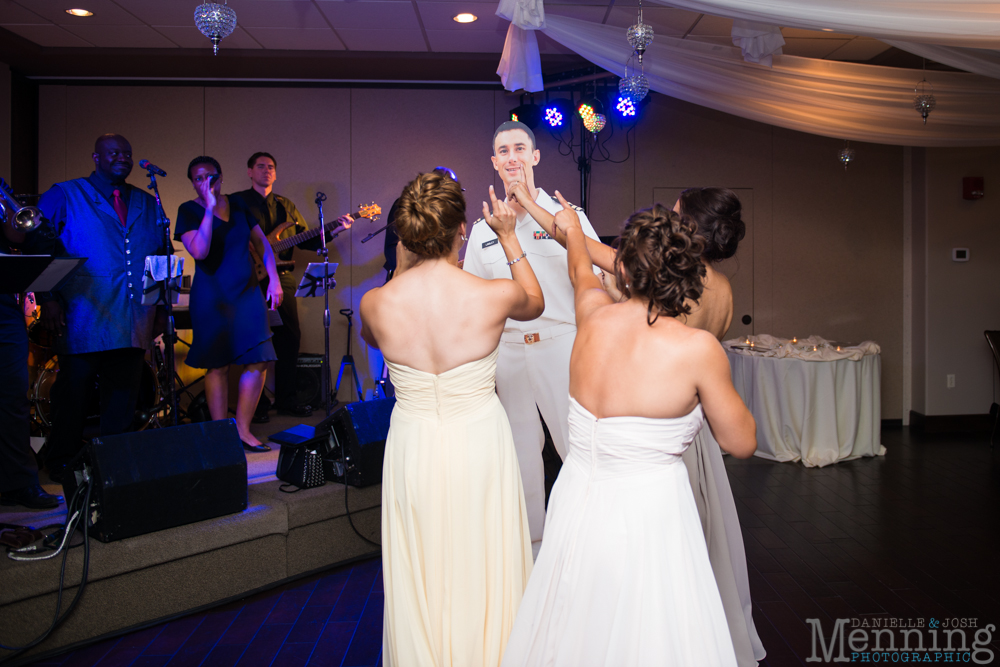 Brooke_Matt_First-Christian-Church_Salem-OH_The-Lake-Club_Youngstown-OH-Wedding-Photographers_0109