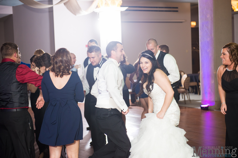 Katie_Gregg_Stambaugh-Auditorium_Youngstown-OH-Wedding-Photography_0097