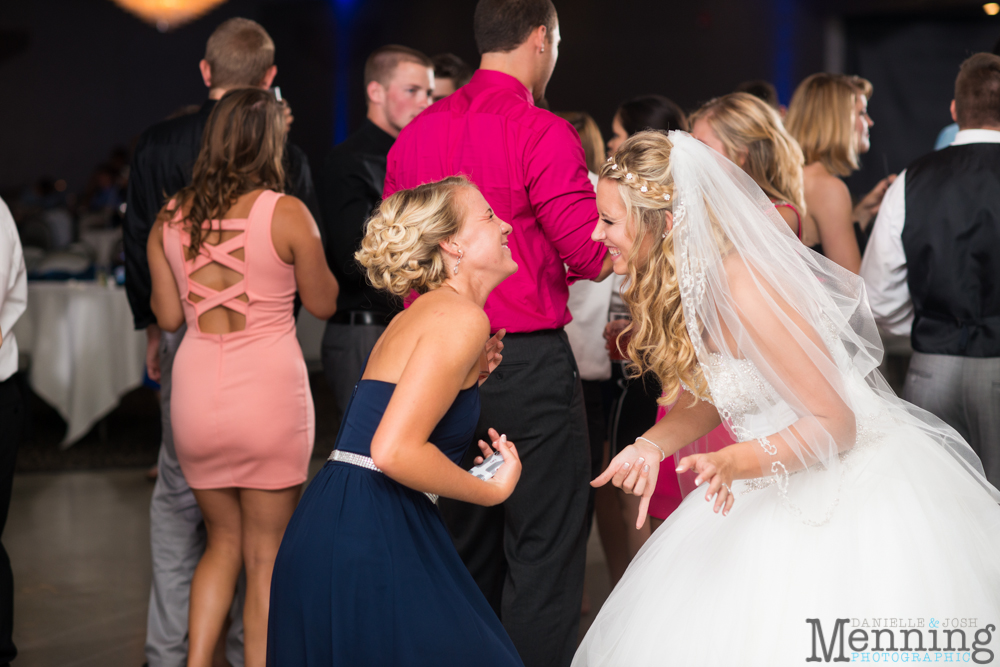 Tara_Chris_St-James-Chapel_Stambaugh-Auditorium_Mr-Anthonys_Youngstown-OH-Wedding-Photographers_0098