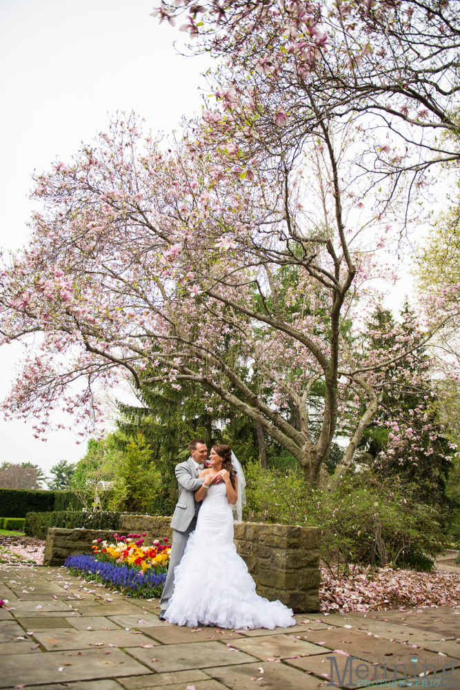 Brooke_Dan_Mill-Creek-Rose-Garden-St-Lucy-Banquet-Center-Youngstown-OH-Wedding_0068
