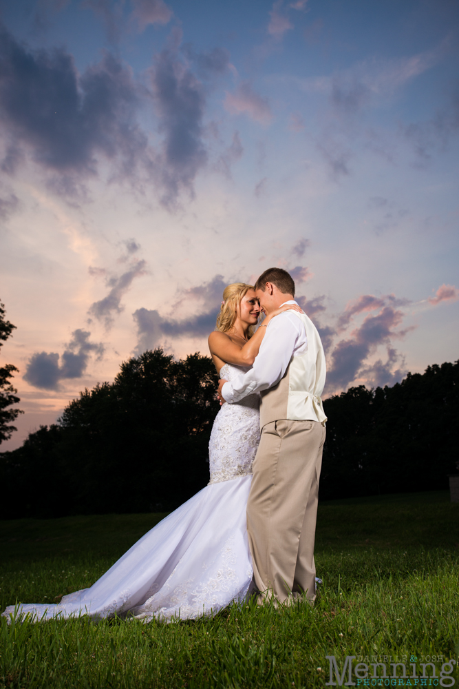 Jill_Ryan_SNPJ_Alpine-Roon_Rustic-Wedding_Youngstown-OH-Wedding-Photographers_0098