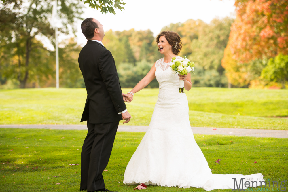 Cassie_Byron_The-Lake-Club_Fall-Wedding_Youngstown-OH-Wedding-Photographers_0028