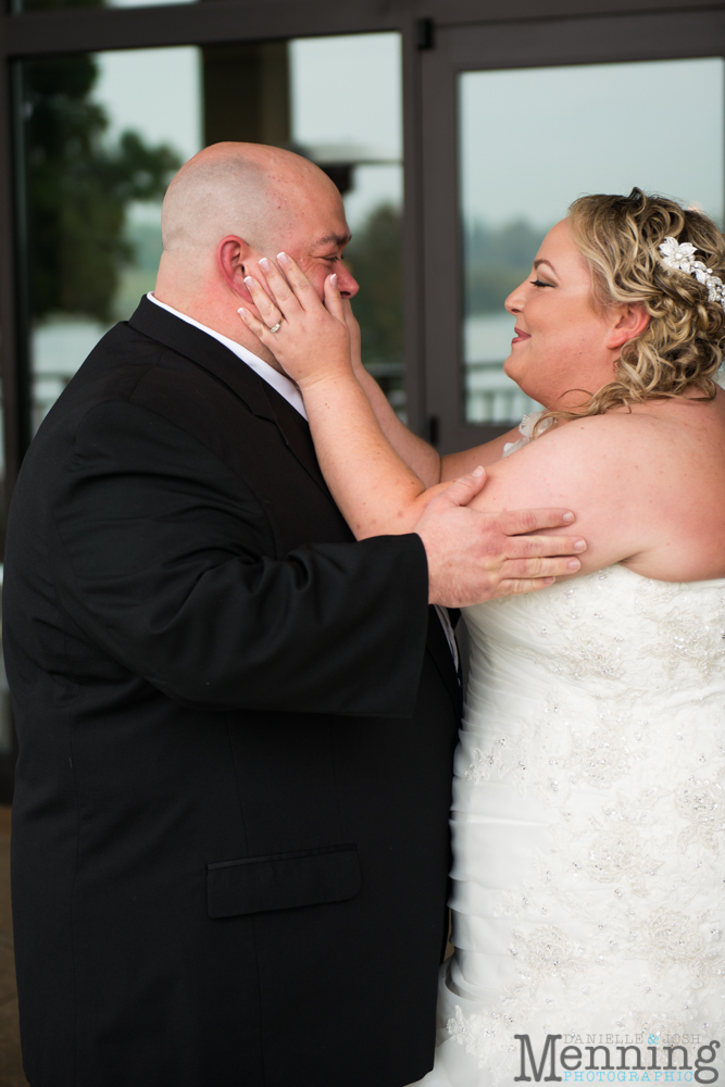 Holly_Billy_The-Lake-Club_Fall-Wedding_Youngstown-OH-Wedding-Photographers_0009