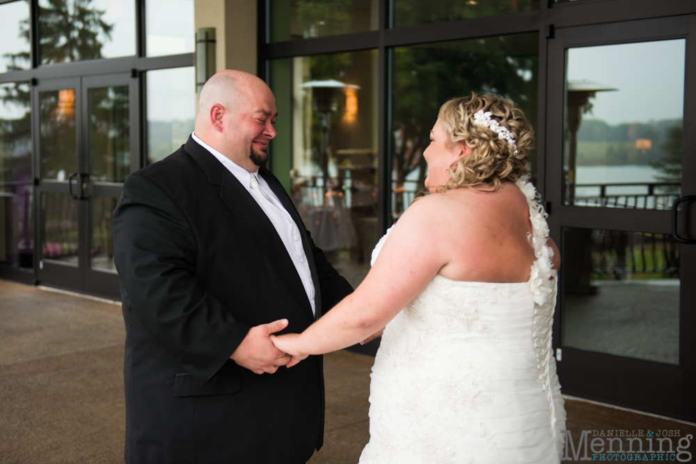 Holly_Billy_The-Lake-Club_Fall-Wedding_Youngstown-OH-Wedding-Photographers_0011