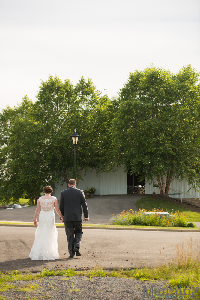 Keely_Mitch_The-Links-at-Firestone-Farms_Rustic-Country-Barn-Wedding_Youngstown-OH-Wedding-Photographers_0064