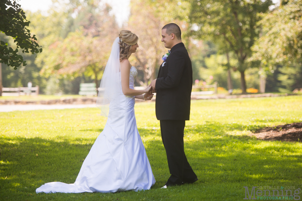 Sarah_AJ_St-James-Chapel_Rose-Garden_North-Lima-DQ_Antones-Banquet-Centre_Youngstown-OH-Wedding-Photographers_0020