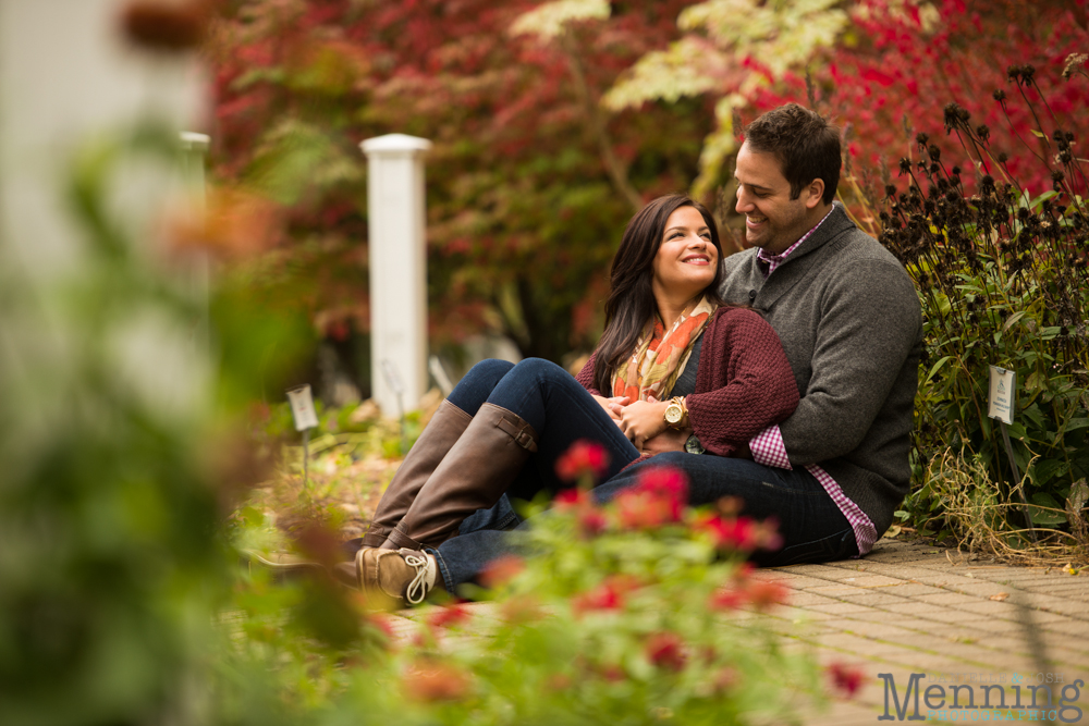 Kayla_Matt_Poland-Library_Butler-Art-Institute_Mill-Creek-Park_Fall-Engagement-Photos_0029