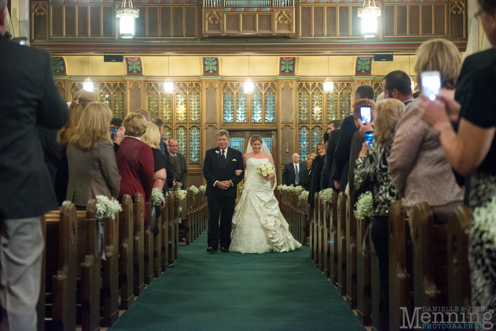 Jenna_Ryan_St-Pauls-Butler_The-White-Barn_Prospect-PA_Youngstown-OH-Wedding-Photographers_0021