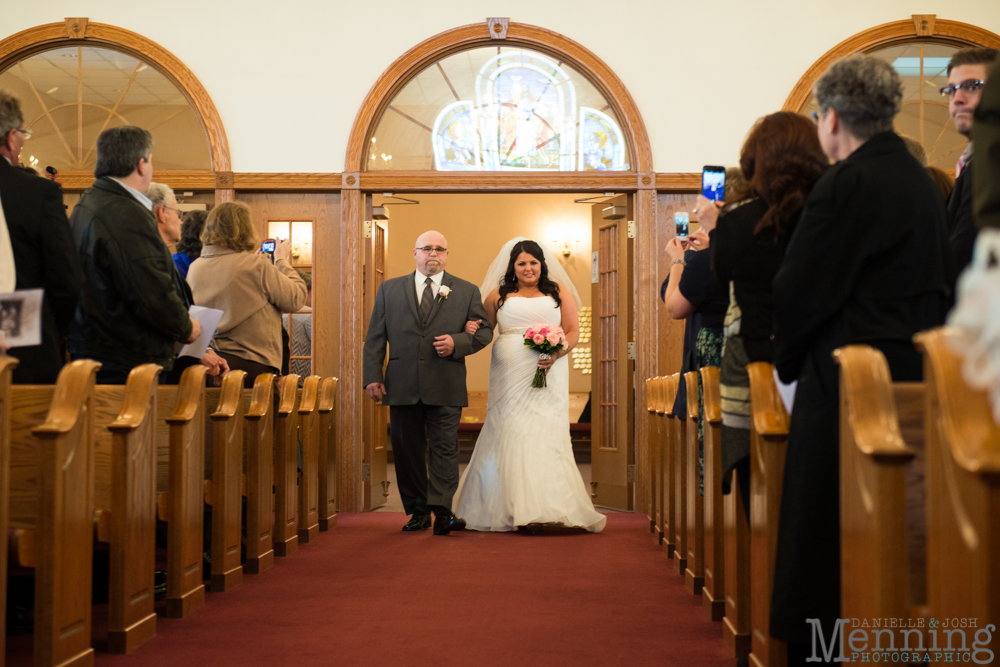 Nicole_Cody_Cleveland-Public-Library_Windows-On-the-River_Cleveland-OH-Wedding-Photography_0016