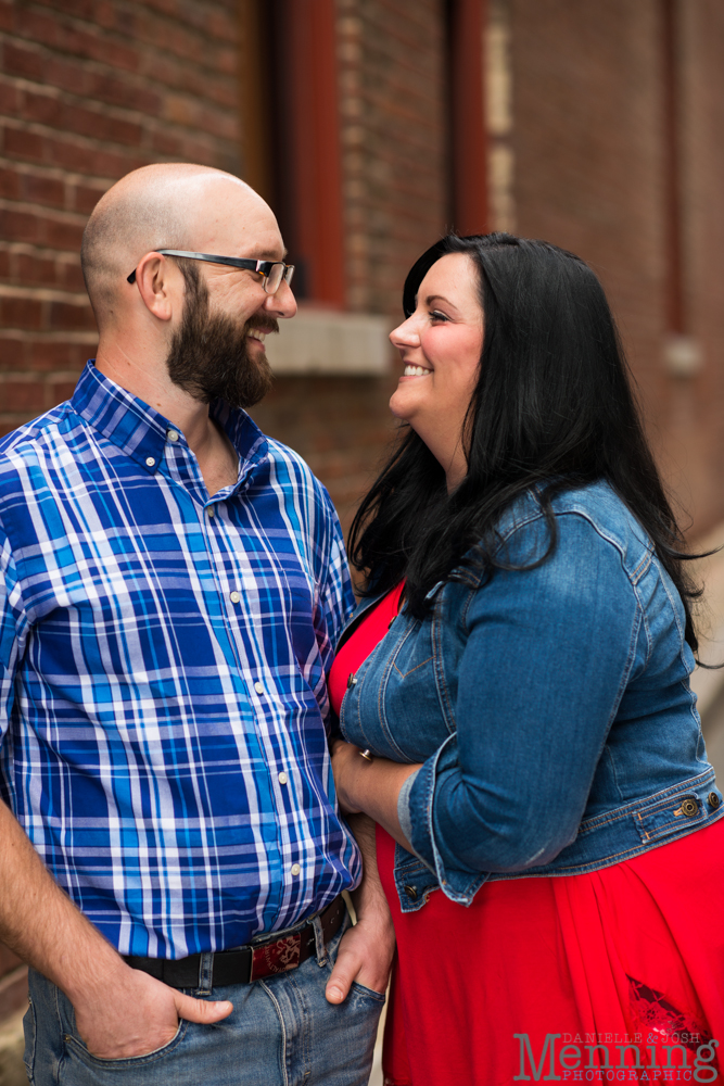 Richelle & Ryan - Downtown Pittsburgh - Roberto Clemente Bridge - PNC Park - North Shore - Heinz Pickle - Pittsburgh Engagement Session - Youngstown OH Photographers_0005