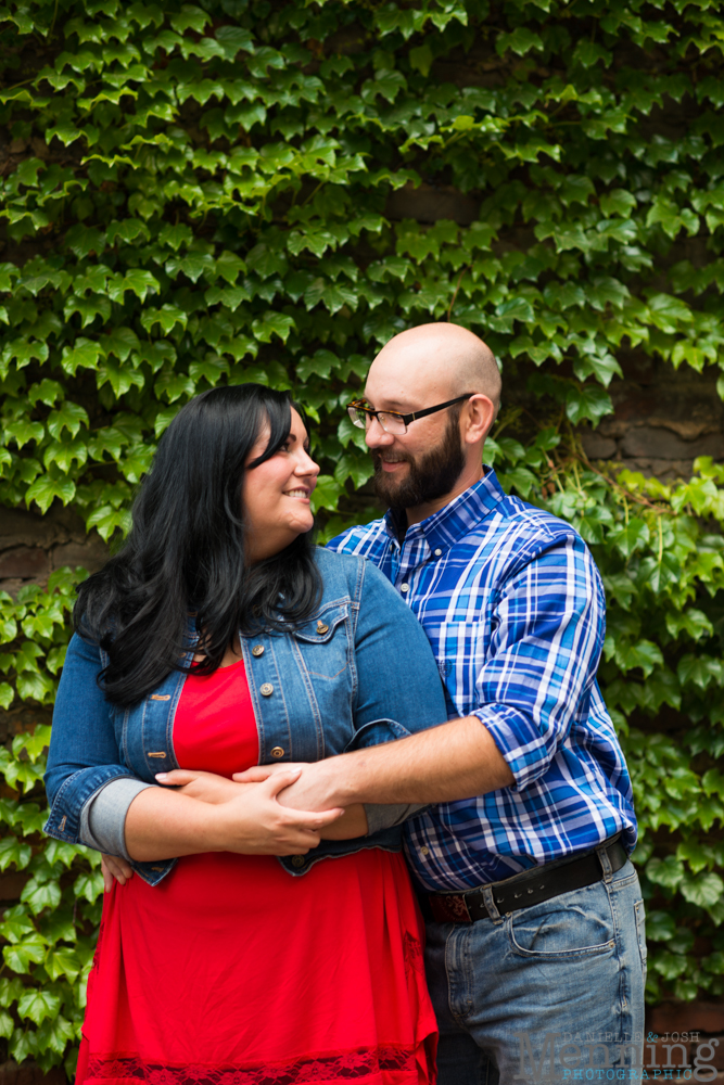 Richelle & Ryan - Downtown Pittsburgh - Roberto Clemente Bridge - PNC Park - North Shore - Heinz Pickle - Pittsburgh Engagement Session - Youngstown OH Photographers_0006