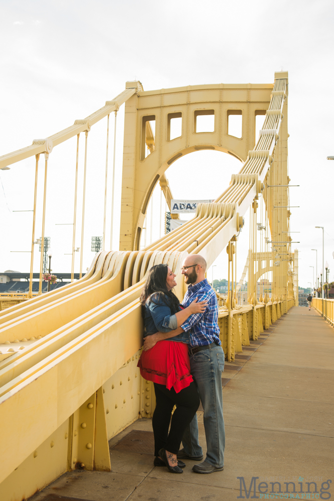 Richelle & Ryan - Downtown Pittsburgh - Roberto Clemente Bridge - PNC Park - North Shore - Heinz Pickle - Pittsburgh Engagement Session - Youngstown OH Photographers_0010