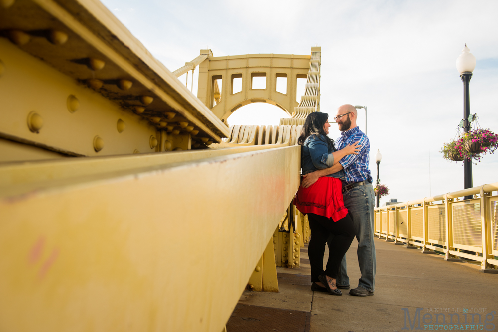 Richelle & Ryan - Downtown Pittsburgh - Roberto Clemente Bridge - PNC Park - North Shore - Heinz Pickle - Pittsburgh Engagement Session - Youngstown OH Photographers_0012