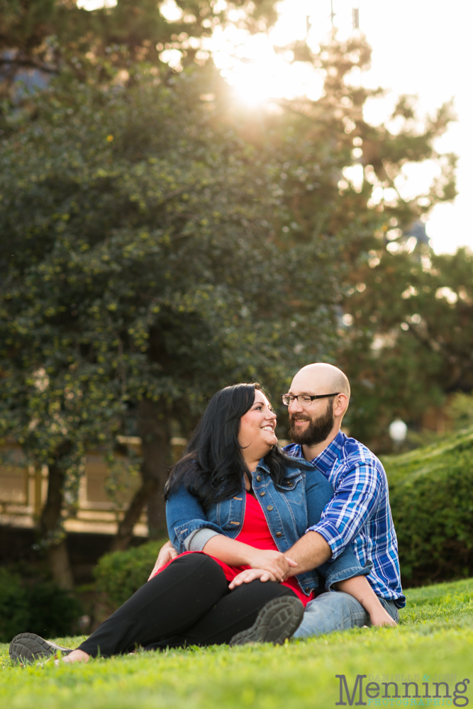 Richelle & Ryan - Downtown Pittsburgh - Roberto Clemente Bridge - PNC Park - North Shore - Heinz Pickle - Pittsburgh Engagement Session - Youngstown OH Photographers_0015