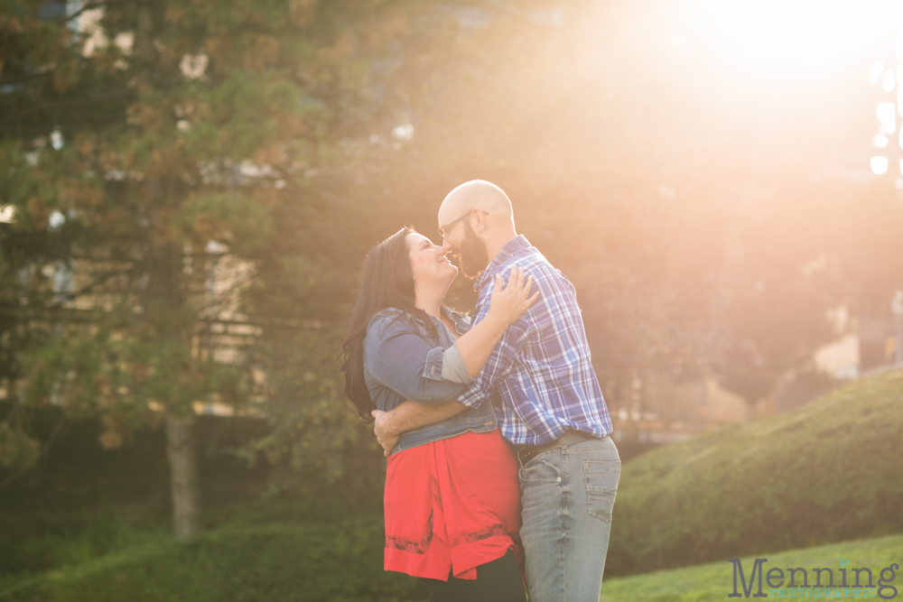 Richelle & Ryan - Downtown Pittsburgh - Roberto Clemente Bridge - PNC Park - North Shore - Heinz Pickle - Pittsburgh Engagement Session - Youngstown OH Photographers_0016