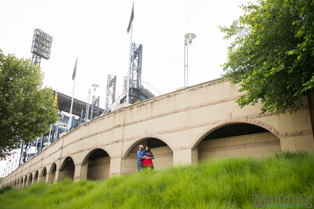 Richelle & Ryan - Downtown Pittsburgh - Roberto Clemente Bridge - PNC Park - North Shore - Heinz Pickle - Pittsburgh Engagement Session - Youngstown OH Photographers_0020