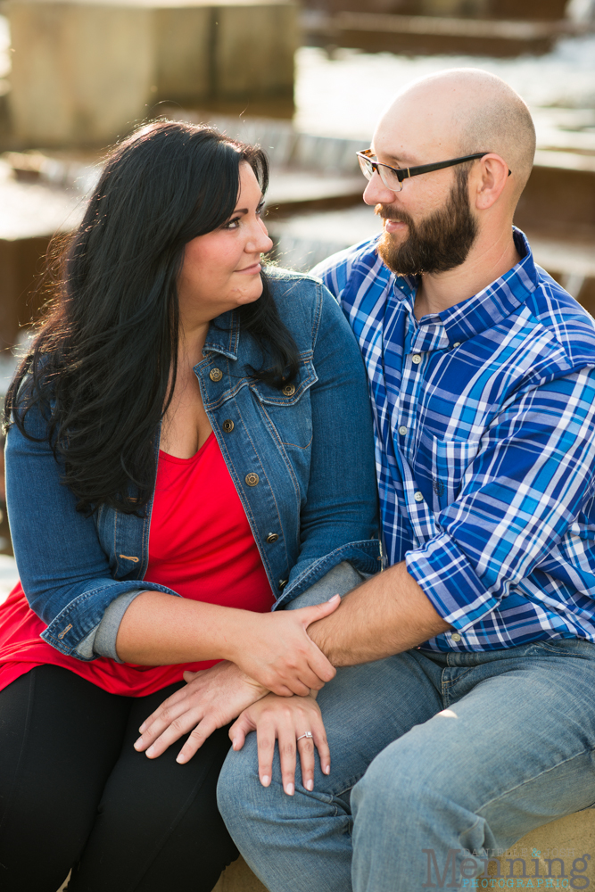 Richelle & Ryan - Downtown Pittsburgh - Roberto Clemente Bridge - PNC Park - North Shore - Heinz Pickle - Pittsburgh Engagement Session - Youngstown OH Photographers_0022
