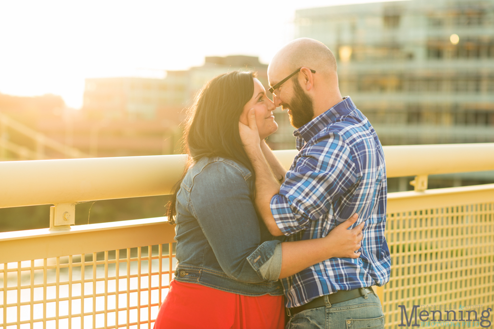 Richelle & Ryan - Downtown Pittsburgh - Roberto Clemente Bridge - PNC Park - North Shore - Heinz Pickle - Pittsburgh Engagement Session - Youngstown OH Photographers_0037