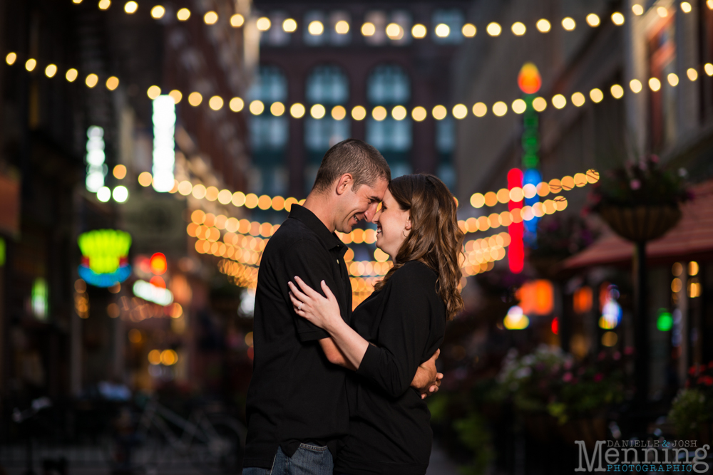 E 4th Street engagement photography