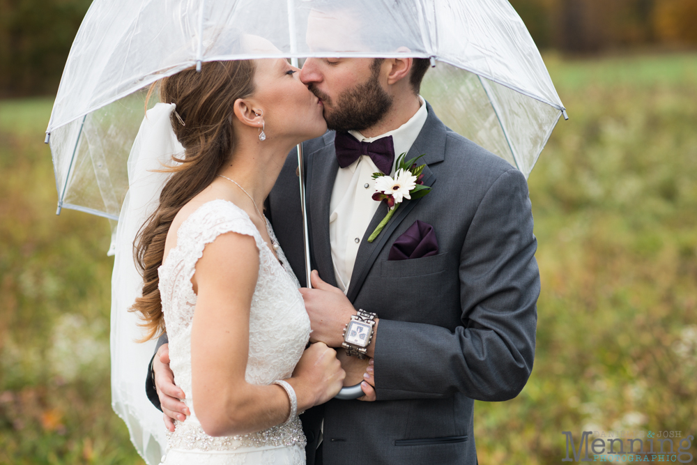 rainy wedding day photos