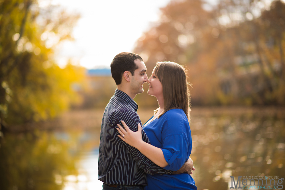 Ali & Eric Engagement Session - Three Rivers Heritage Trail - Pittsburgh Engagement Photos - Youngstown, Ohio Photographers_0001