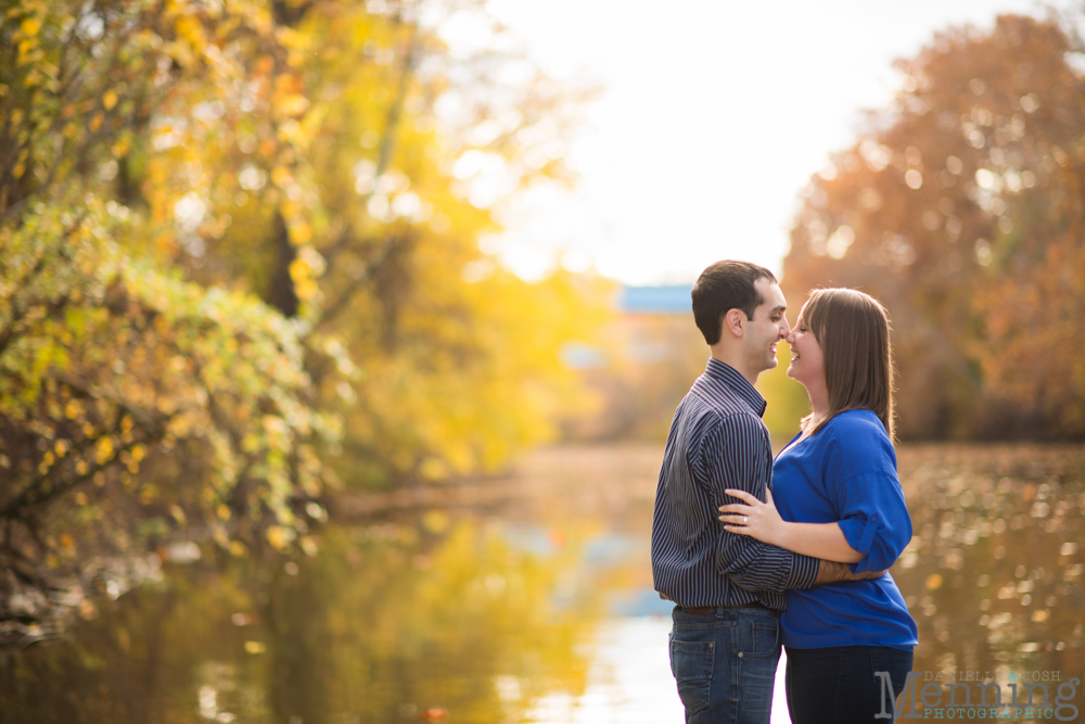 Ali & Eric Engagement Session - Three Rivers Heritage Trail - Pittsburgh Engagement Photos - Youngstown, Ohio Photographers_0002