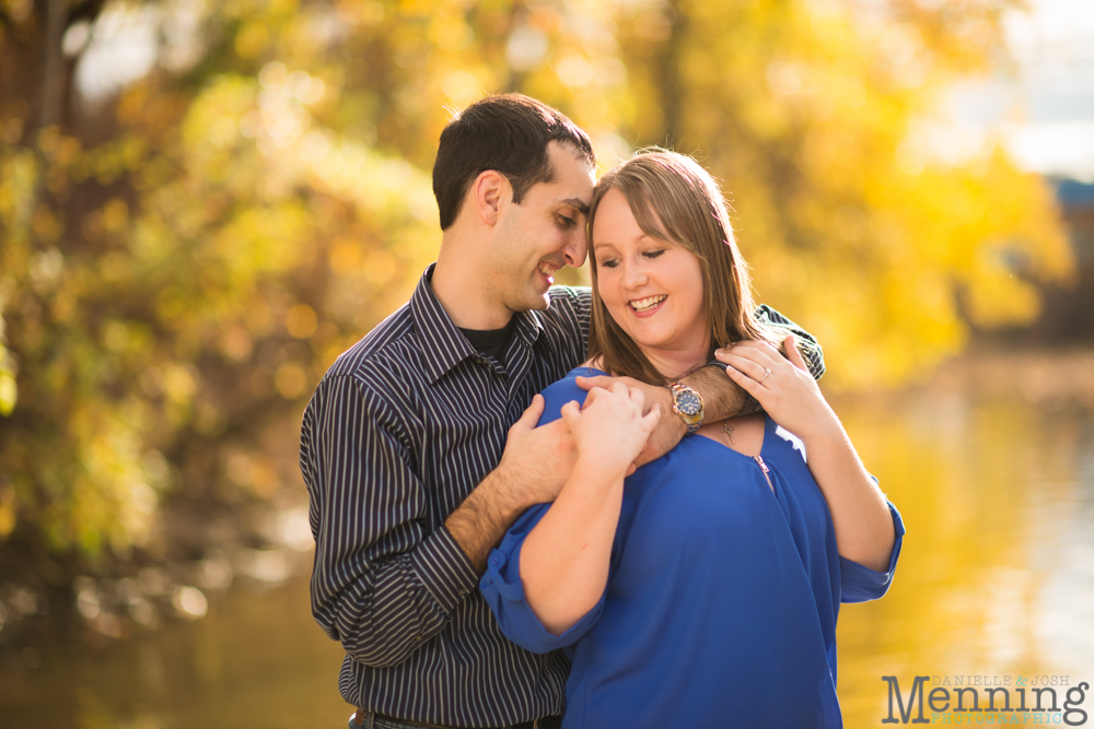 Ali & Eric Engagement Session - Three Rivers Heritage Trail - Pittsburgh Engagement Photos - Youngstown, Ohio Photographers_0004
