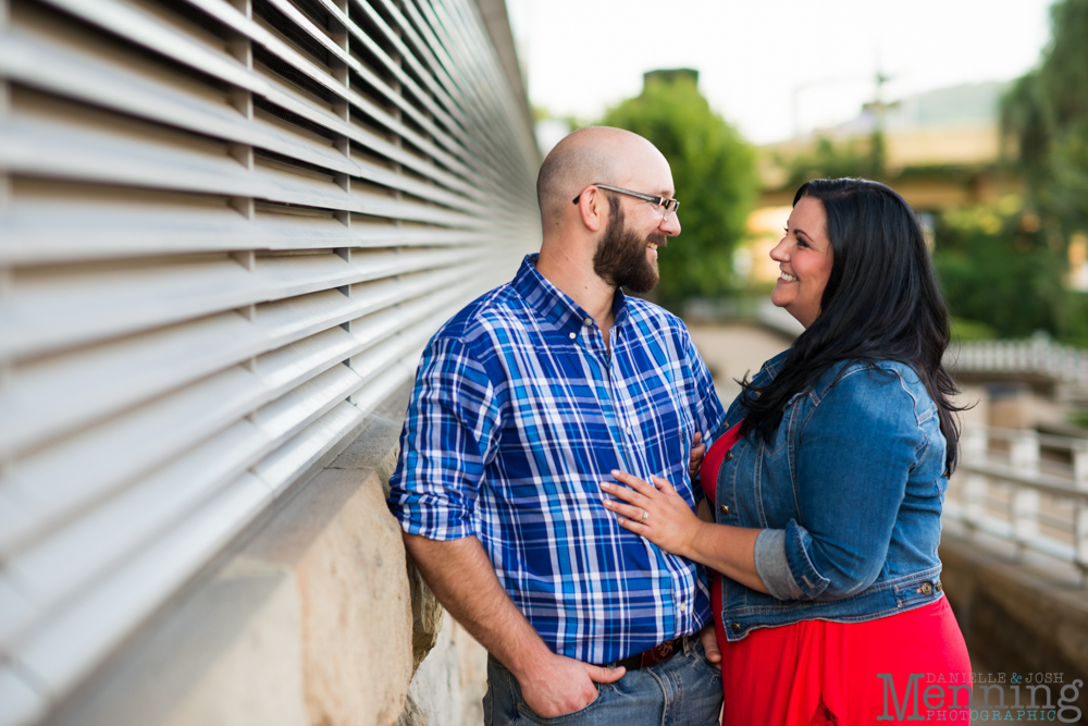 Richelle & Ryan - Downtown Pittsburgh - Roberto Clemente Bridge - PNC Park - North Shore - Heinz Pickle - Pittsburgh Engagement Session - Youngstown OH Photographers_0029