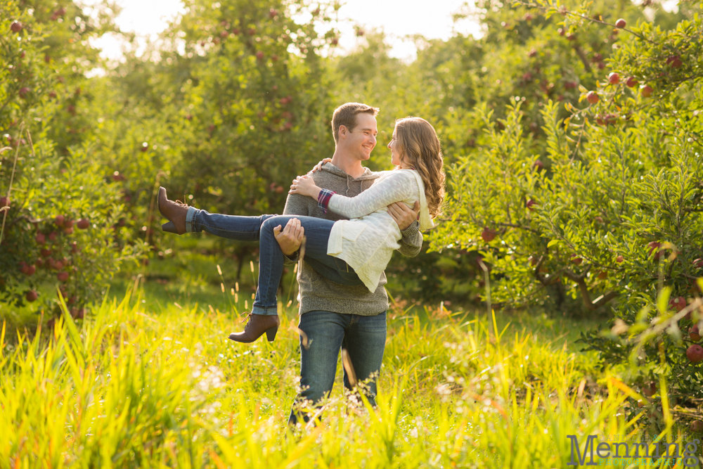 apple orchard engagement photos