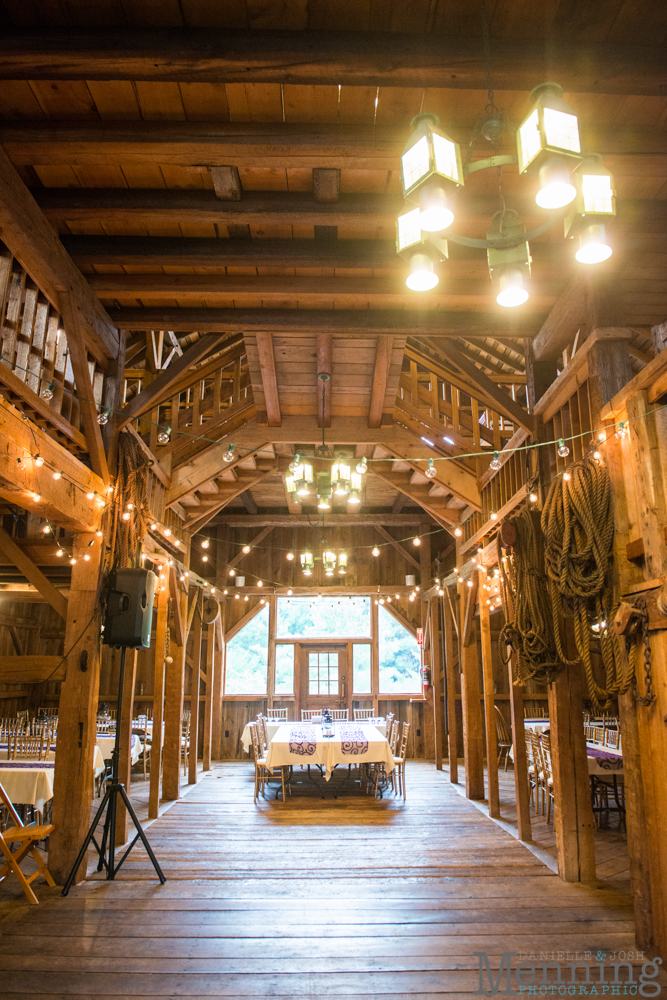 burlap and lace barn wedding