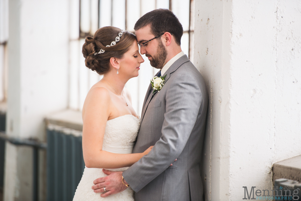 Kelly & Jon Wedding - West Park United Church of Christ - Lake Erie Building - Cleveland, Ohio Photographers_0051