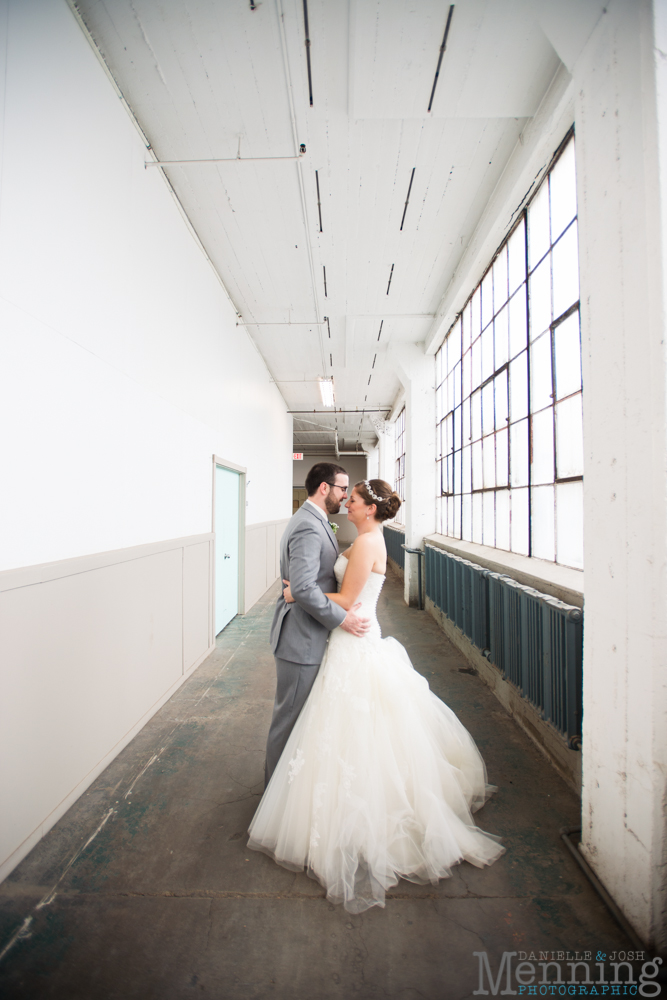 Kelly & Jon Wedding - West Park United Church of Christ - Lake Erie Building - Cleveland, Ohio Photographers_0055