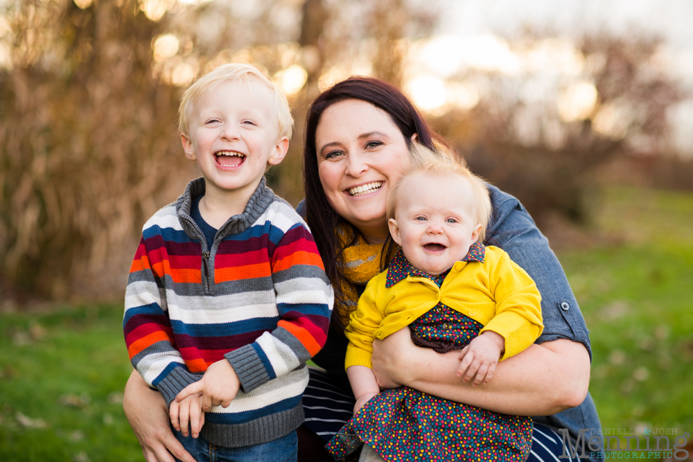 The Roth Family Session - Medina, Ohio - Rustic-Country Family Photos - Nathan & Amanda Photography - Youngstown, Ohio Family Photographers_0012