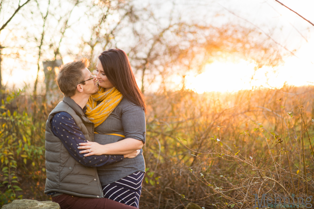 The Roth Family Session - Medina, Ohio - Rustic-Country Family Photos - Nathan & Amanda Photography - Youngstown, Ohio Family Photographers_0026