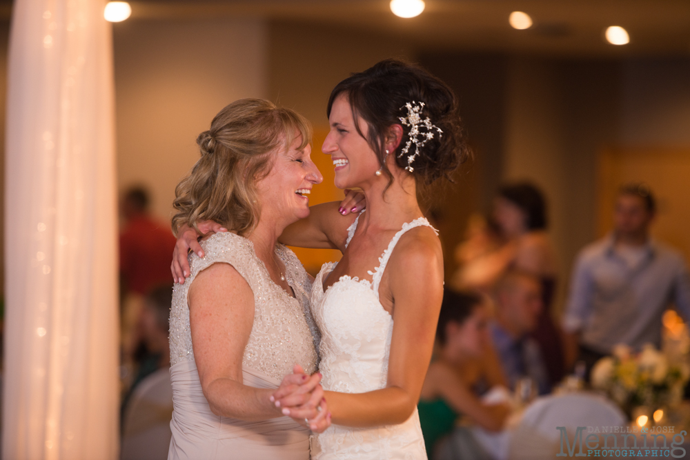 Erin & Matt Wedding - First United Methodist Church - Lisbon, Ohio - The Links at Firestone Farms - Youngstown, Ohio Wedding Photographers_0108