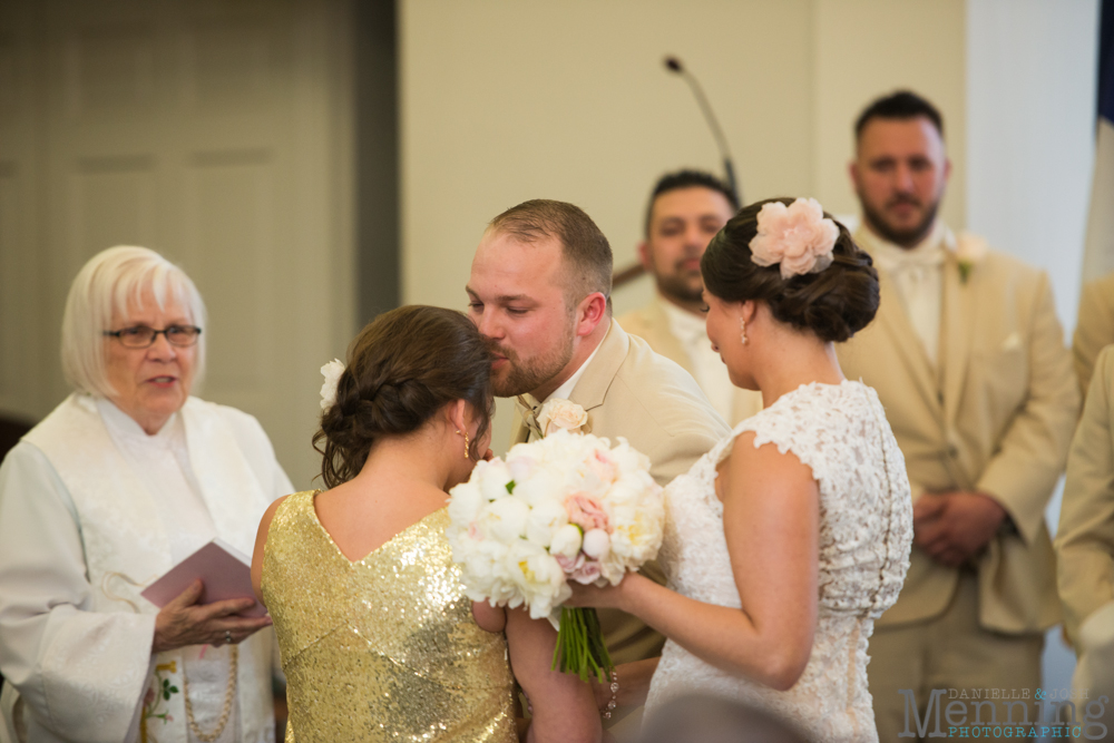 Jacqueline_Anthony_Howland-Community-Church_Grand-Pavilion_Warren-OH-Wedding-Photography_0042