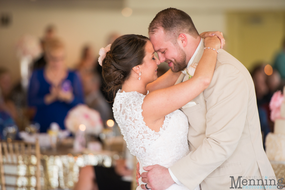 Jacqueline_Anthony_Howland-Community-Church_Grand-Pavilion_Warren-OH-Wedding-Photography_0119