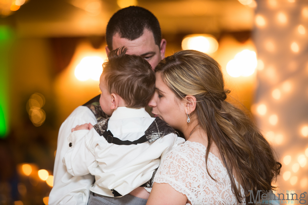 Karlee_Aaron_Evangel-Baptist-Church_Lantermans-Mill_Fellows-Riverside-Gardens_Mahoning-Valley-Country-Club_Youngstown-OH-Wedding Photographers_0095